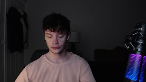 Snapshot of ironthud chatting on 12/24/24, 03:27 Sam online show from 12/24/24, 03:27