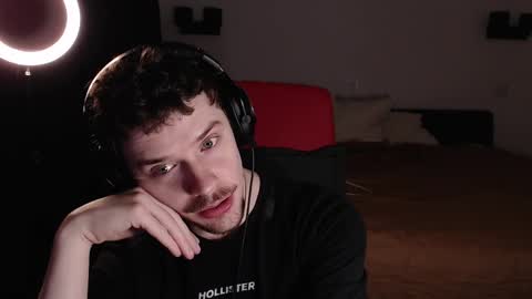 Snapshot of ironthud chatting on 02/16/25, 08:33 Sam online show from 02/16/25, 08:33