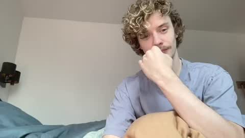 Snapshot of ironthud chatting on 07/08/26, 04:22 Sam online show from 07/08/26, 04:22