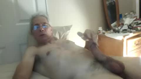 irrintzi60 online show from 12/04/25, 11:02