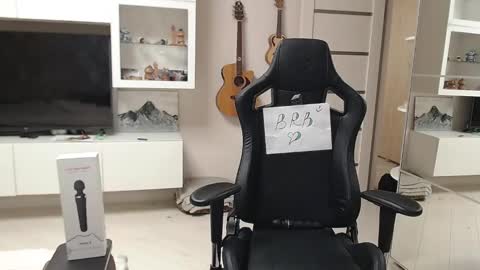 Snapshot of irwi_tomboy chatting on 01/20/25, 02:25 Irwi Tomboy online show from 01/20/25, 02:25