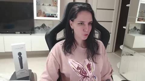 Snapshot of irwi_tomboy chatting on 03/02/25, 03:56 Irwi Tomboy online show from 03/02/25, 03:56