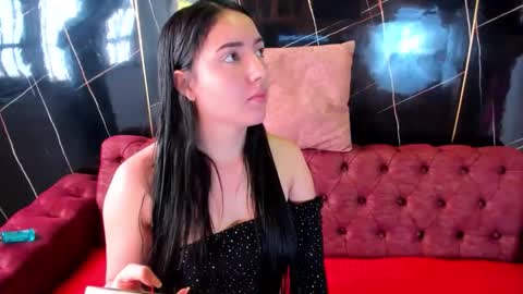 Isa and Natasha online show from 02/11/26, 12:32