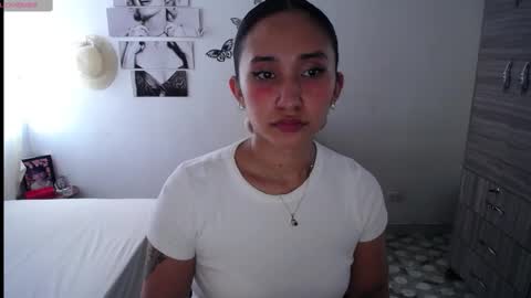 Snapshot of isa_bella___ chatting on 03/14/26, 10:48 Isa online show from 03/14/26, 10:48