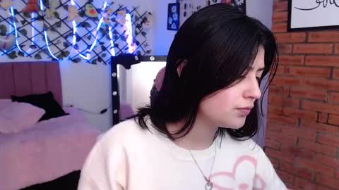 isabela online show from 09/09/25, 03:17