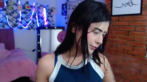 isabela online show from 09/20/25, 03:18