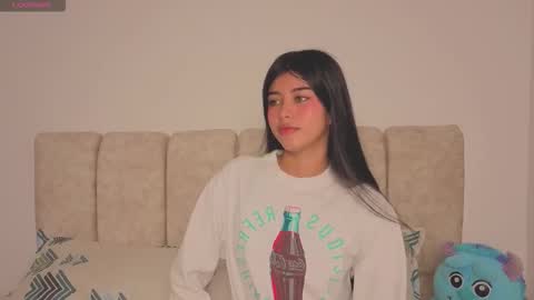 Snapshot of isa_dolly chatting on 03/20/26, 12:59 Isa Dolly online show from 03/20/26, 12:59