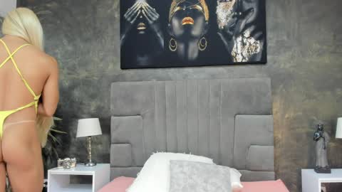 Isa Lancaster online show from 03/30/26, 07:48