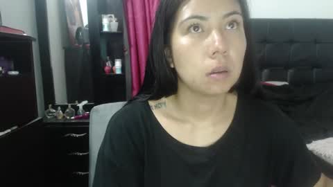 Isa online show from 12/31/24, 02:40