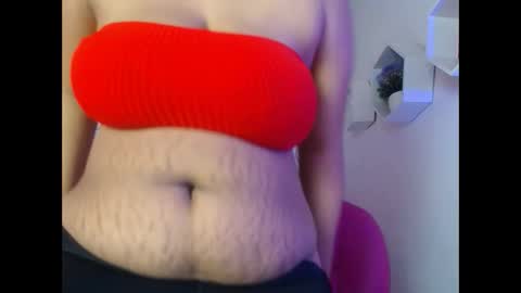 isa_rivas online show from 11/21/25, 11:53