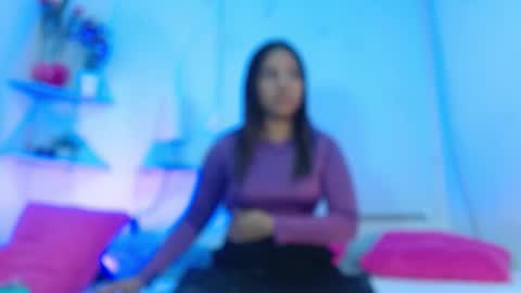 Isabel online show from 11/25/25, 12:05