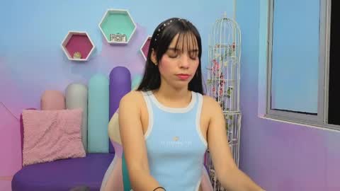 Snapshot of isaa_skinnyy chatting on 03/24/26, 03:33 Isaa Skinny online show from 03/24/26, 03:33