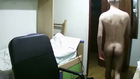 Isaac99c online show from 01/18/25, 09:34