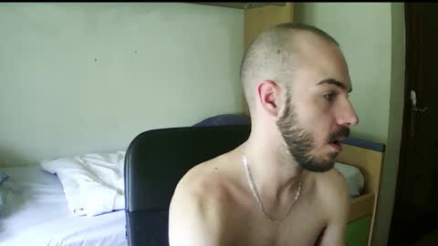 Isaac99c online show from 09/26/25, 11:58