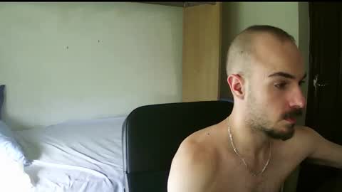 Isaac99c online show from 10/02/25, 09:16