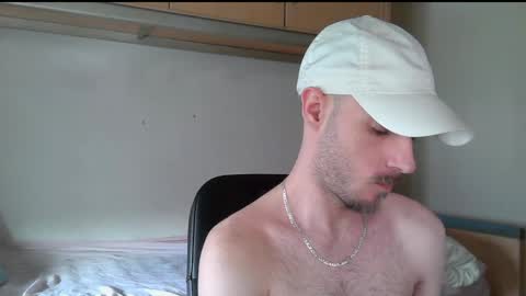 Snapshot of isaac99c chatting on 05/11/26, 08:31 Isaac99c online show from 05/11/26, 08:31