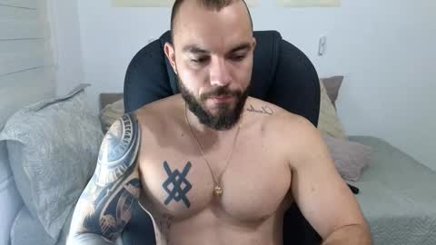 Isaac carter online show from 10/08/25, 10:57