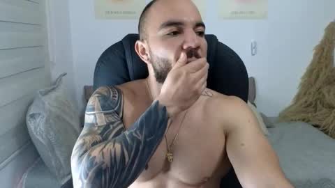 Isaac carter online show from 11/22/25, 10:47