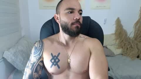 Isaac carter online show from 12/22/25, 11:18