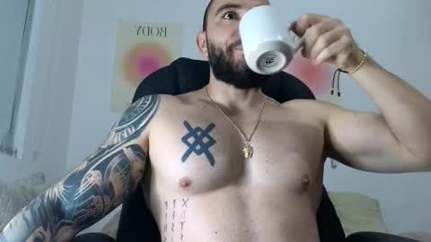 Isaac carter online show from 01/12/26, 11:04