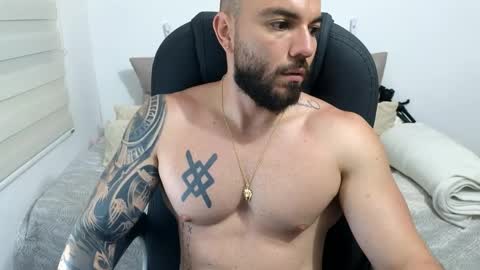 Snapshot of isaac_carter chatting on 05/19/26, 10:54 Isaac carter online show from 05/19/26, 10:54