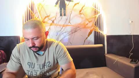 isaac_franko online show from 10/26/25, 09:31