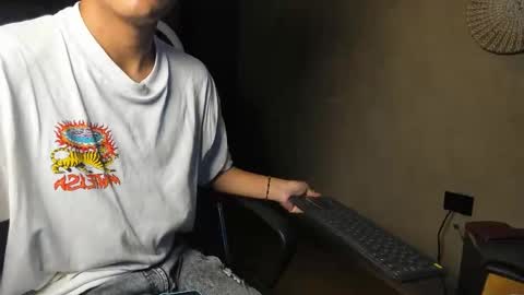 Snapshot of isaac_grimm chatting on 02/23/26, 03:04 isaac_grimm online show from 02/23/26, 03:04