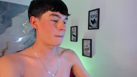 Snapshot of isaac_kurtt chatting on 12/03/25, 09:46 Isaac Kurtt online show from 12/03/25, 09:46