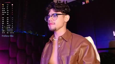 Isaac Saenz. online show from 12/14/24, 09:45