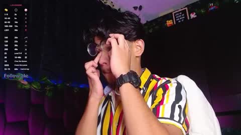 Isaac Saenz. online show from 01/18/25, 11:11