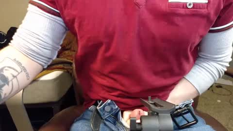 isaac online show from 01/20/25, 05:15