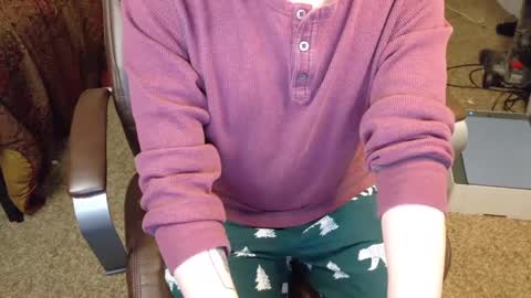 isaac online show from 02/02/25, 07:04