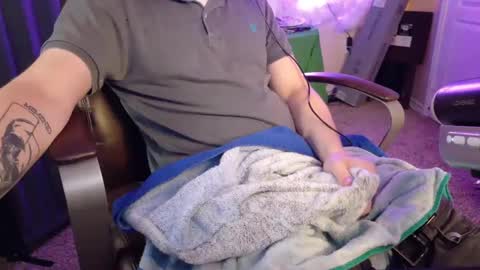 isaac online show from 09/13/25, 03:23