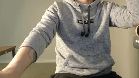 Snapshot of isaac_sheffield chatting on 01/11/26, 04:50 isaac online show from 01/11/26, 04:50