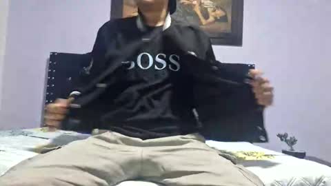 Isaac online show from 10/01/25, 02:28