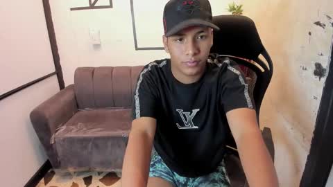 Snapshot of isaacblack_ chatting on 09/27/25, 06:07 IsaacBlack  online show from 09/27/25, 06:07