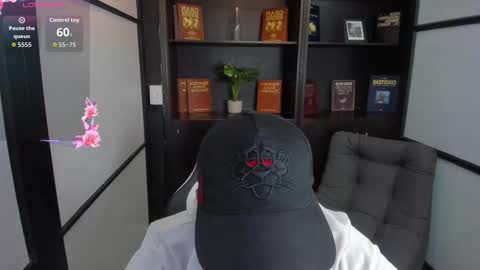 Snapshot of isaacblack_ chatting on 10/04/25, 06:44 IsaacBlack  online show from 10/04/25, 06:44