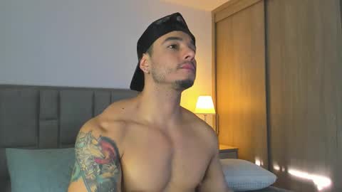 Isaac Surez online show from 02/04/26, 08:58