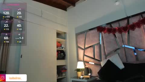 Snapshot of isabel_roux chatting on 02/16/25, 02:09 Isabel online show from 02/16/25, 02:09