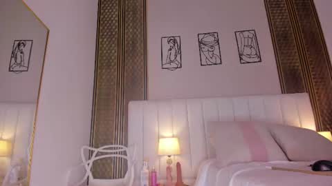 isabela__x online show from 07/27/26, 11:39
