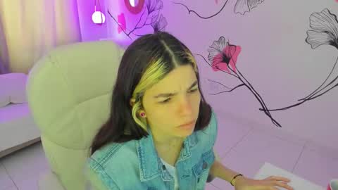 isabela_fiorelli online show from 11/23/25, 01:11