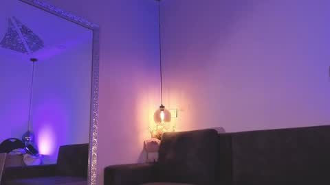 Isabela online show from 03/18/26, 11:46