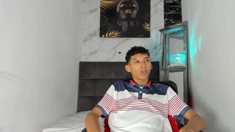 Isabella online show from 11/28/25, 07:49