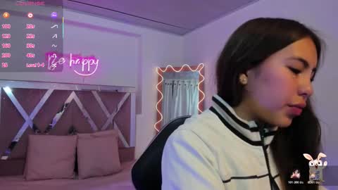 Snapshot of isabela_tay chatting on 12/02/25, 11:37 ISABELA online show from 12/02/25, 11:37