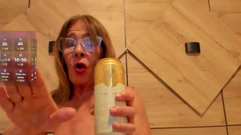  Isabela  online show from 11/21/25, 04:00