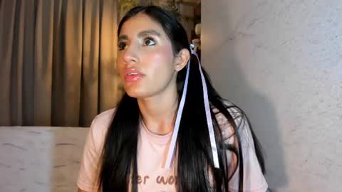 isabelastefano online show from 07/17/26, 03:24