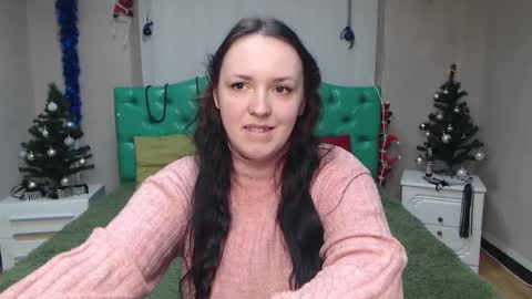 Snapshot of isabelblackberry chatting on 12/29/24, 09:06 IsabelBlackberry online show from 12/29/24, 09:06