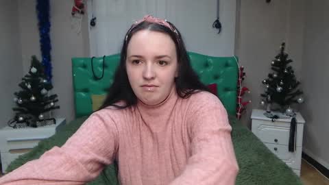 Snapshot of isabelblackberry chatting on 01/11/25, 12:18 IsabelBlackberry online show from 01/11/25, 12:18