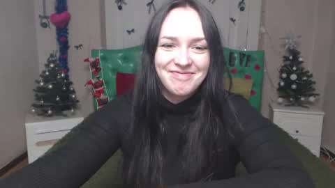 Snapshot of isabelblackberry chatting on 12/19/25, 06:09 IsabelBlackberry online show from 12/19/25, 06:09