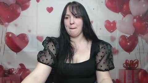 Snapshot of isabelblackberry chatting on 04/15/26, 06:53 IsabelBlackberry online show from 04/15/26, 06:53